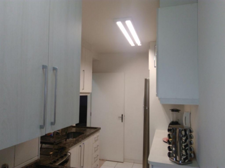 Apartamento à venda com 2 quartos, 48m² - Foto 3