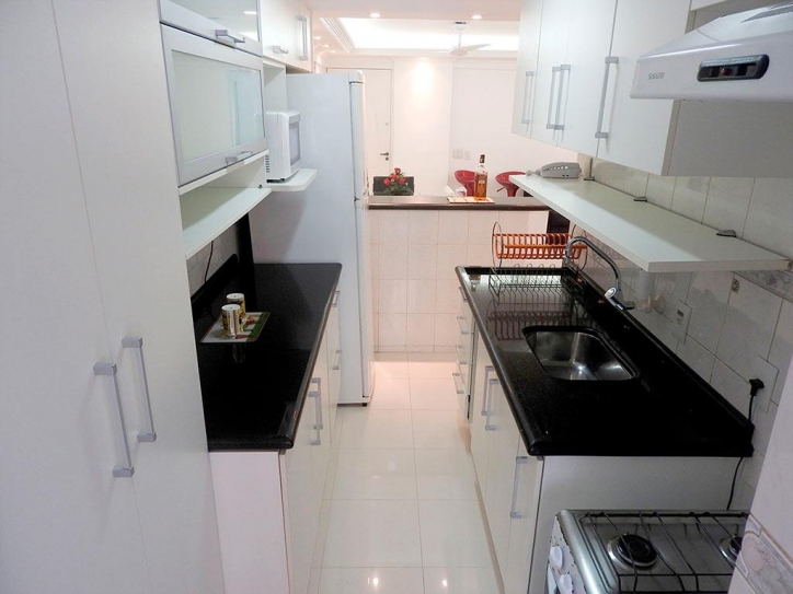 Apartamento à venda com 2 quartos, 56m² - Foto 18