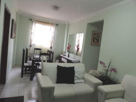 Apartamento à venda com 2 quartos, 62m² - Foto 1