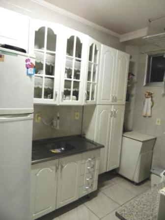 Apartamento à venda com 2 quartos, 62m² - Foto 11