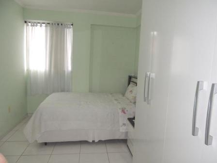 Apartamento à venda com 2 quartos, 62m² - Foto 16