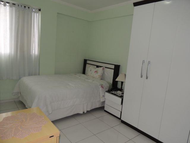 Apartamento à venda com 2 quartos, 62m² - Foto 18