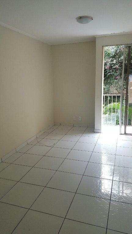 Apartamento à venda com 2 quartos, 62m² - Foto 10