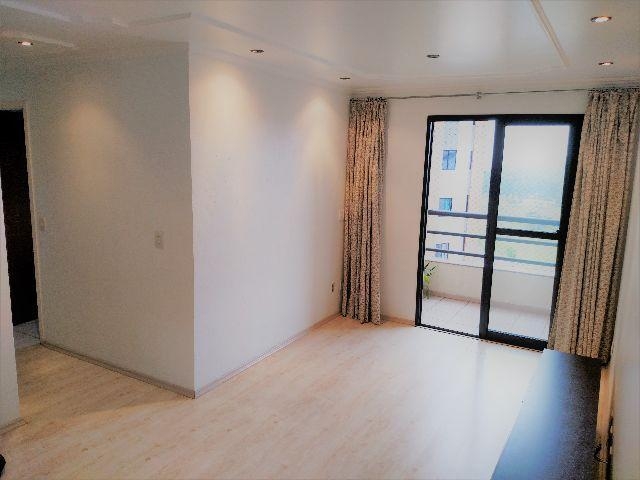 Apartamento à venda com 2 quartos, 68m² - Foto 8