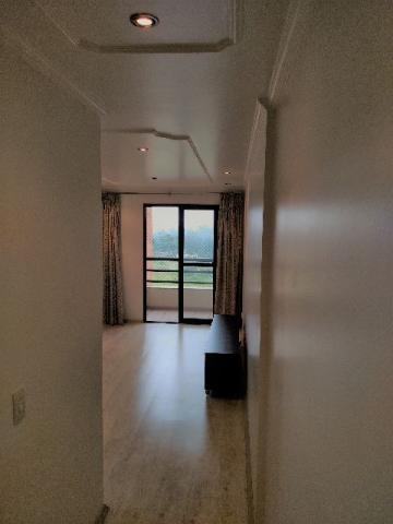 Apartamento à venda com 2 quartos, 68m² - Foto 11