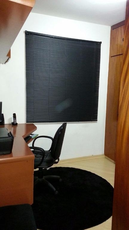 Apartamento à venda com 3 quartos, 66m² - Foto 12