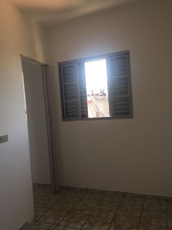 Sobrado à venda com 2 quartos, 60m² - Foto 17