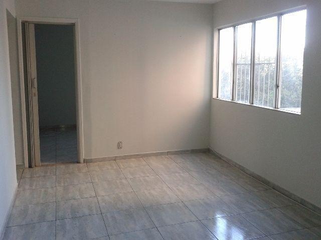 Apartamento à venda com 2 quartos, 50m² - Foto 12