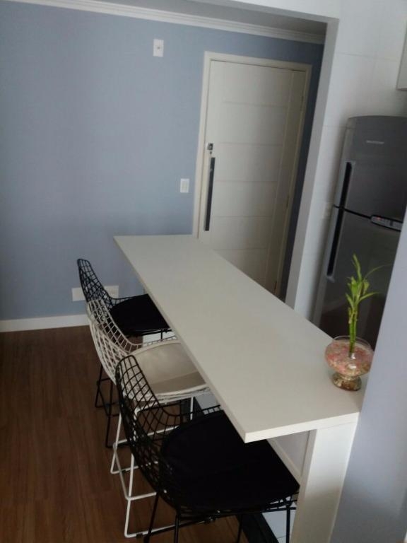 Apartamento à venda com 2 quartos, 58m² - Foto 4