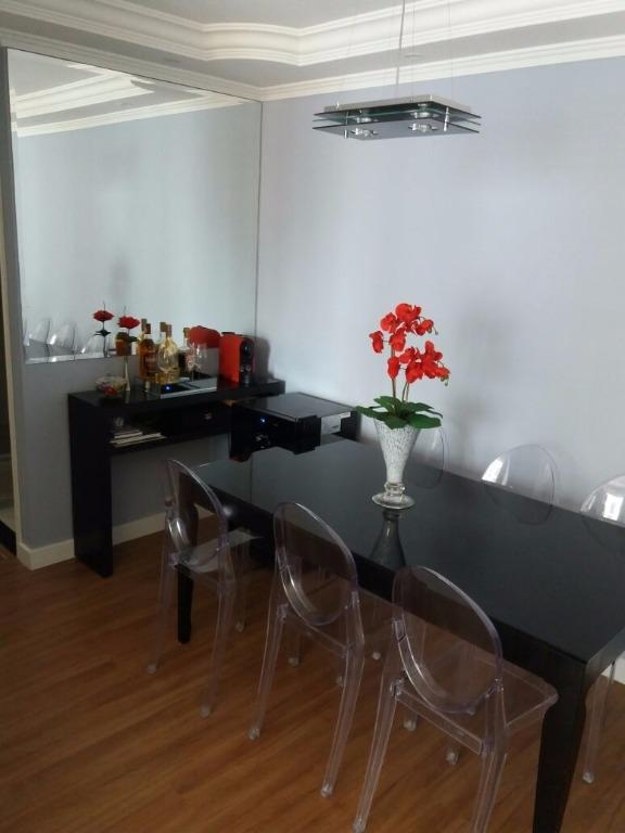 Apartamento à venda com 2 quartos, 58m² - Foto 6