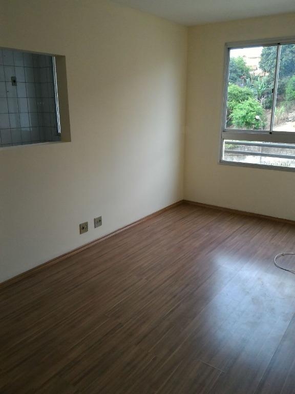 Apartamento à venda com 2 quartos, 50m² - Foto 3