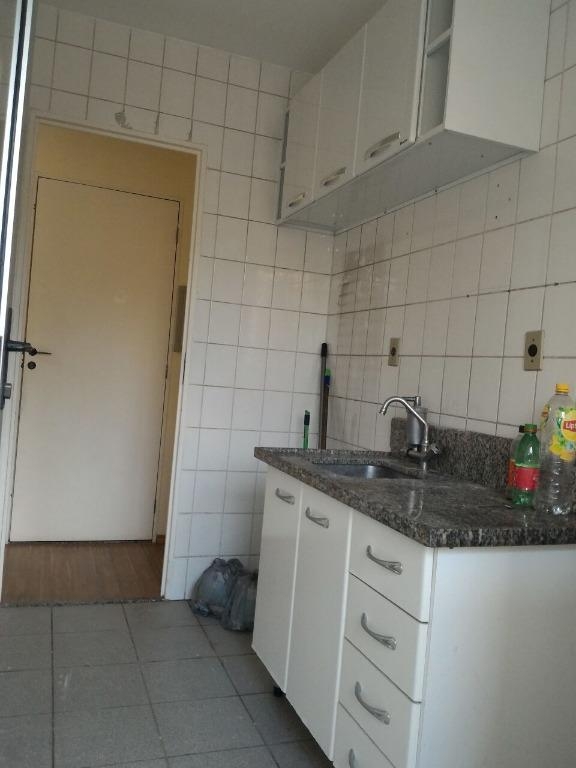 Apartamento à venda com 2 quartos, 50m² - Foto 6