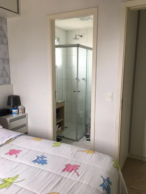 Apartamento à venda com 2 quartos, 60m² - Foto 4