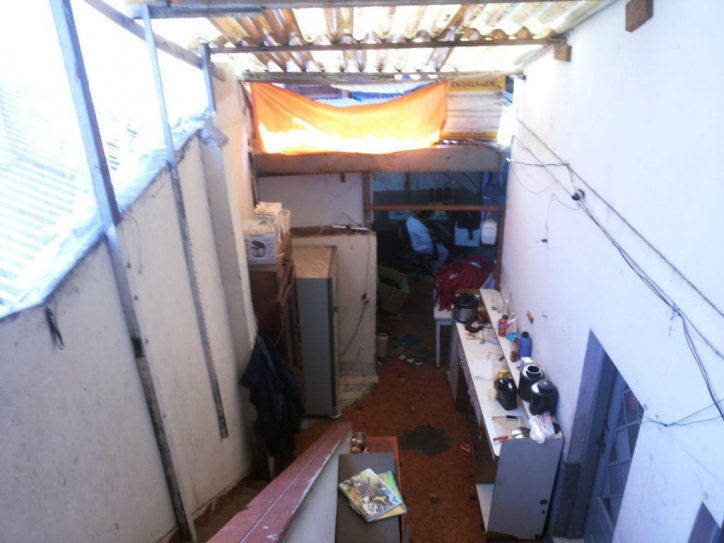 Sobrado à venda com 4 quartos, 250m² - Foto 2