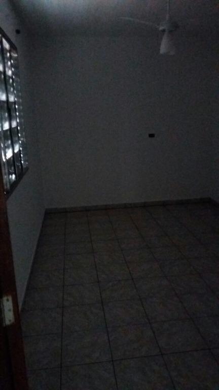 Casa à venda com 2 quartos, 230m² - Foto 5