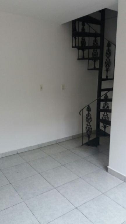 Casa à venda com 2 quartos, 230m² - Foto 11