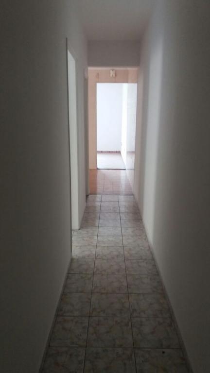 Casa à venda com 2 quartos, 230m² - Foto 25