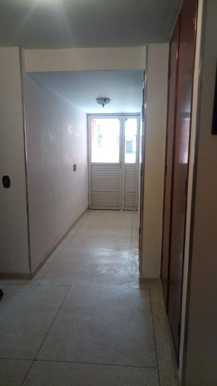 Apartamento à venda com 2 quartos, 55m² - Foto 10