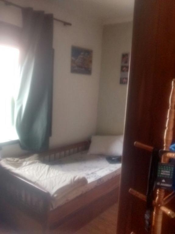 Sobrado à venda com 3 quartos, 200m² - Foto 2