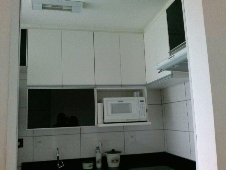 Apartamento à venda com 2 quartos, 60m² - Foto 3