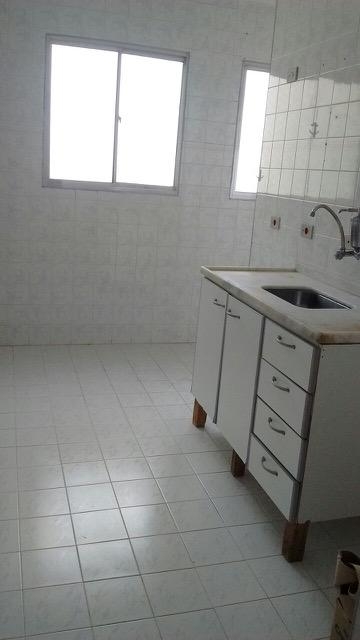 Apartamento à venda com 2 quartos, 60m² - Foto 12