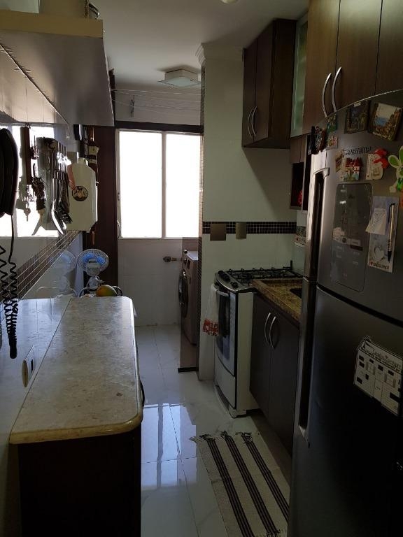 Apartamento à venda com 2 quartos, 50m² - Foto 17