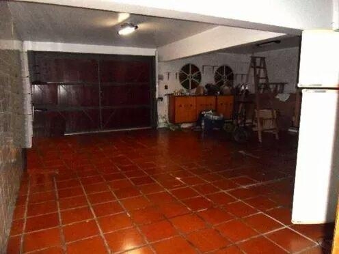 Casa à venda com 4 quartos, 280m² - Foto 2