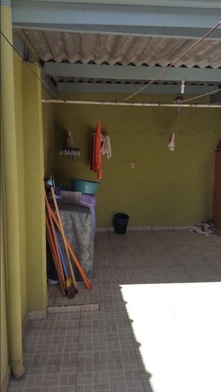 Casa à venda com 3 quartos, 80m² - Foto 16