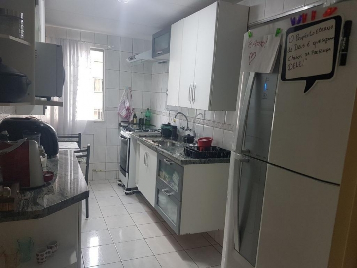 Apartamento à venda com 2 quartos, 62m² - Foto 15