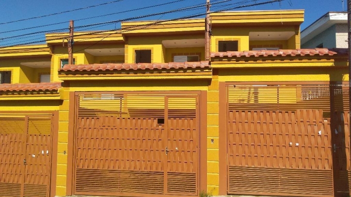 Sobrado à venda com 3 quartos, 100m² - Foto 1