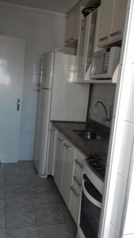 Apartamento à venda com 2 quartos, 56m² - Foto 4