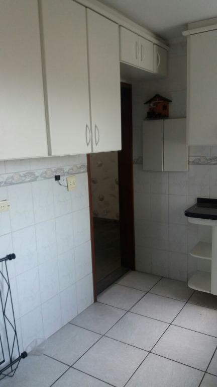 Apartamento à venda com 3 quartos, 64m² - Foto 11