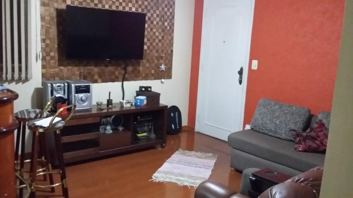 Apartamento à venda com 2 quartos, 69m² - Foto 2