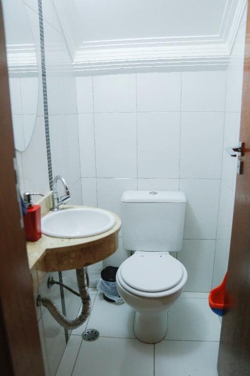 Sobrado à venda com 2 quartos, 120m² - Foto 5