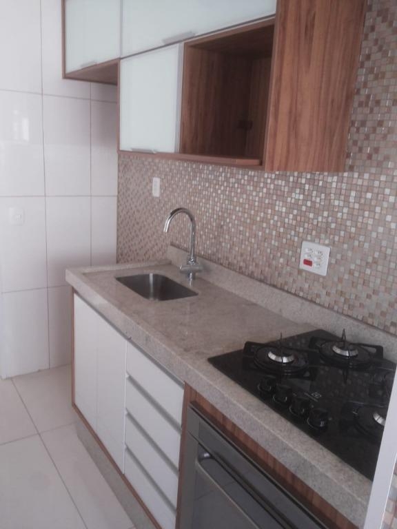 Apartamento à venda com 2 quartos, 48m² - Foto 35