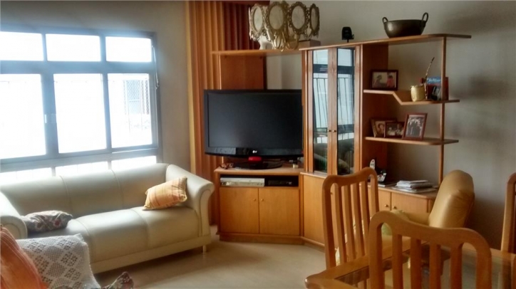 Apartamento à venda com 3 quartos, 90m² - Foto 12