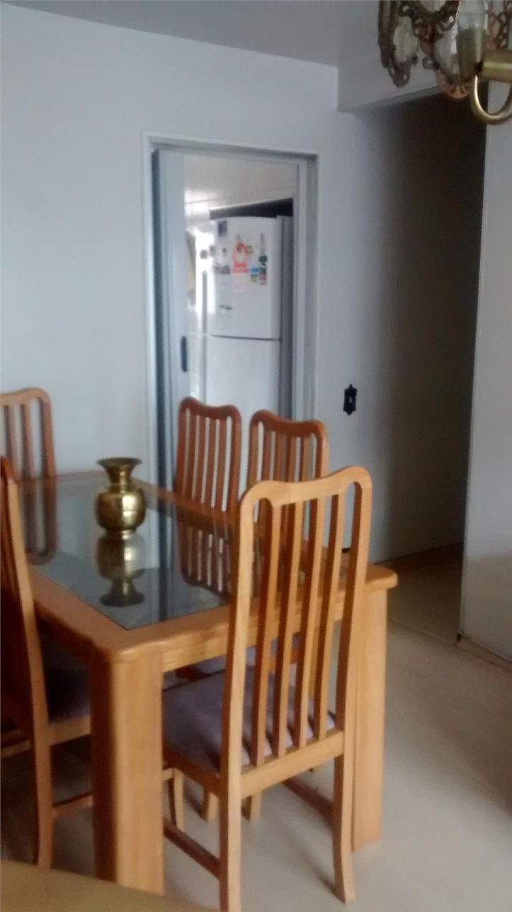 Apartamento à venda com 3 quartos, 90m² - Foto 15