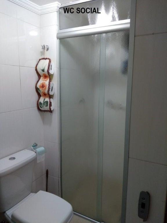 Apartamento à venda com 2 quartos, 56m² - Foto 22