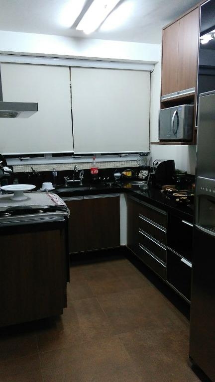 Apartamento à venda com 3 quartos, 153m² - Foto 2