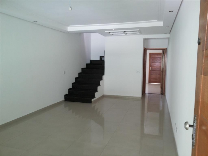 Sobrado à venda com 3 quartos, 250m² - Foto 2