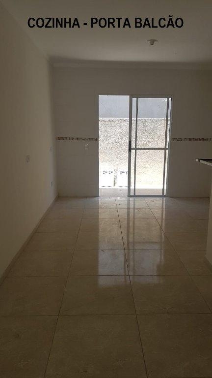 Sobrado à venda com 2 quartos, 70m² - Foto 1