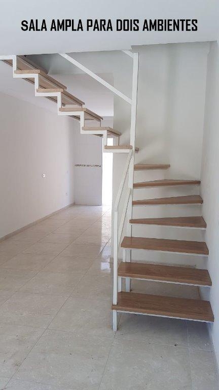 Sobrado à venda com 2 quartos, 70m² - Foto 3