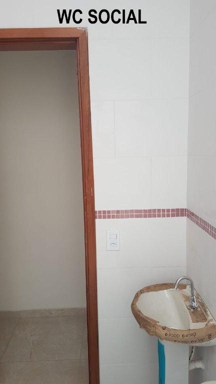 Sobrado à venda com 2 quartos, 70m² - Foto 12