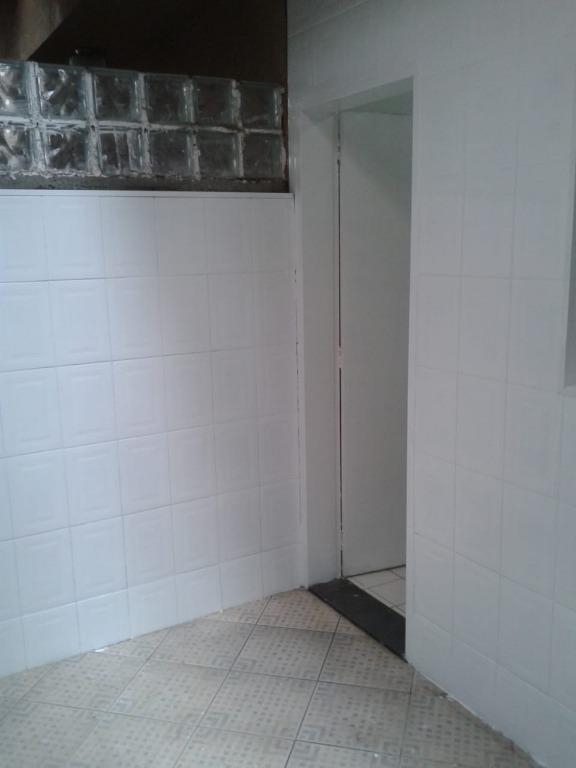 Sobrado à venda com 2 quartos, 80m² - Foto 4