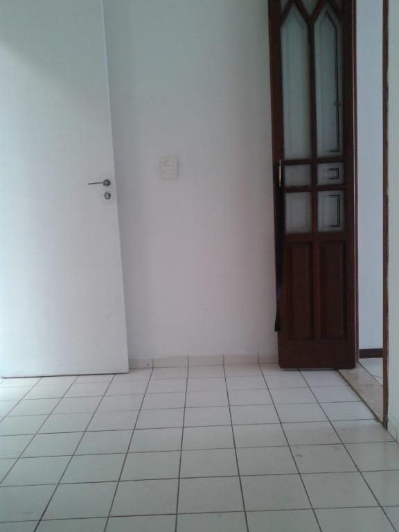 Sobrado à venda com 2 quartos, 80m² - Foto 9