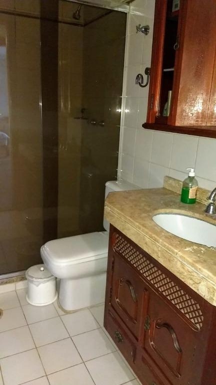 Apartamento à venda com 3 quartos, 130m² - Foto 4