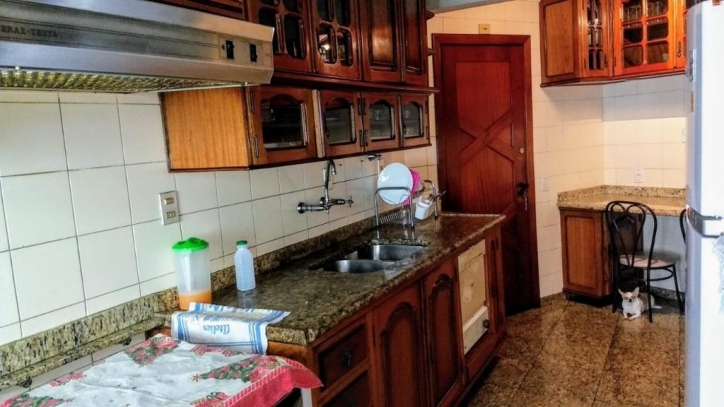 Apartamento à venda com 3 quartos, 130m² - Foto 8