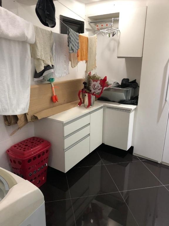 Apartamento à venda com 3 quartos, 81m² - Foto 18