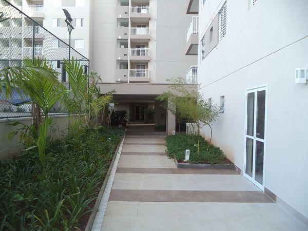 Apartamento à venda com 2 quartos, 52m² - Foto 2