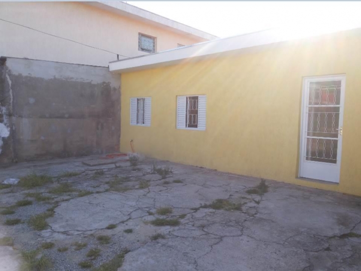 Casa à venda com 3 quartos, 150m² - Foto 2